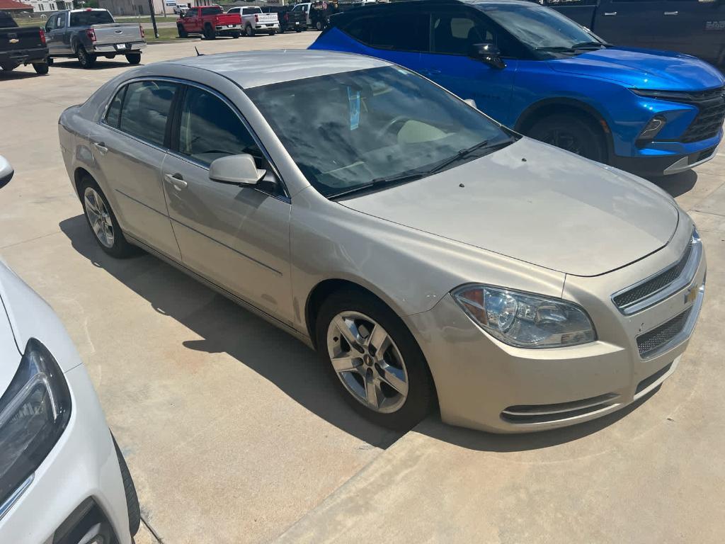used 2009 Chevrolet Malibu car, priced at $8,995