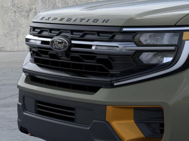 new 2025 Ford Expedition car, priced at $82,045