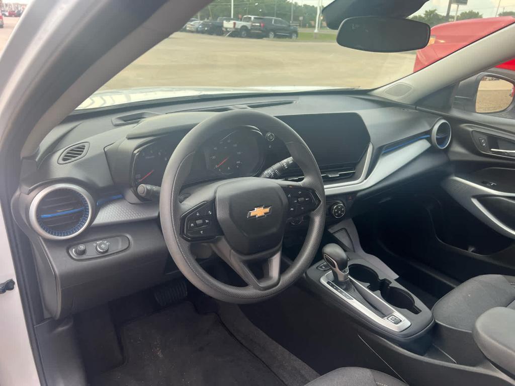 used 2024 Chevrolet Trax car, priced at $21,703