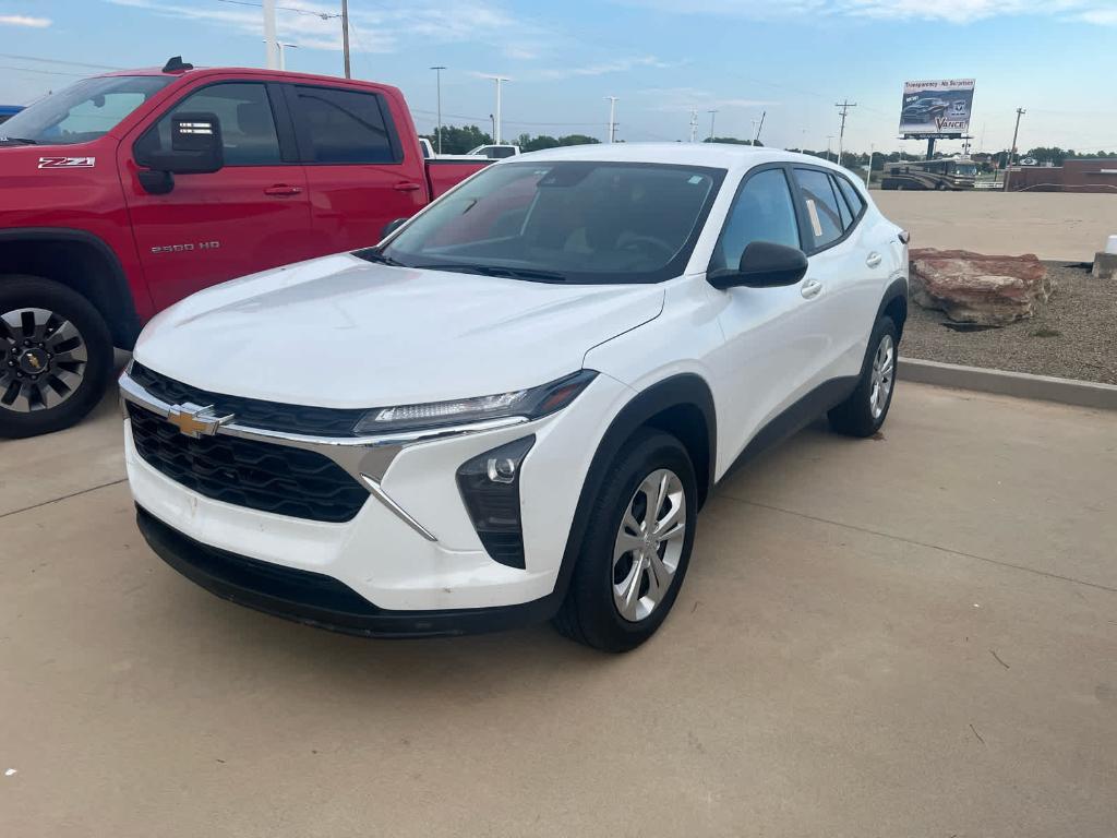 used 2024 Chevrolet Trax car, priced at $21,703
