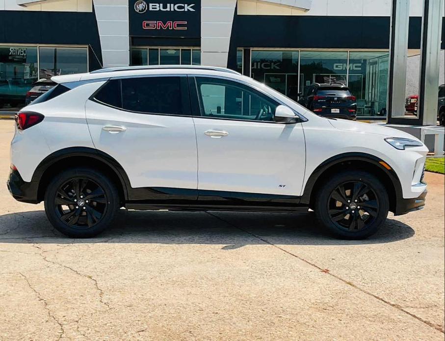 new 2025 Buick Encore GX car, priced at $29,635