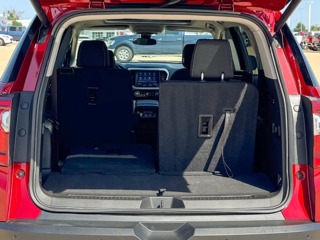 used 2023 GMC Acadia car, priced at $28,977