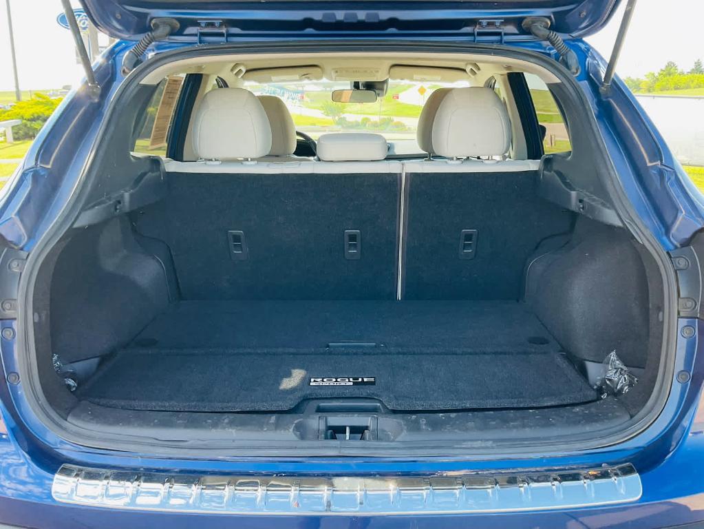 used 2021 Nissan Rogue Sport car, priced at $21,000