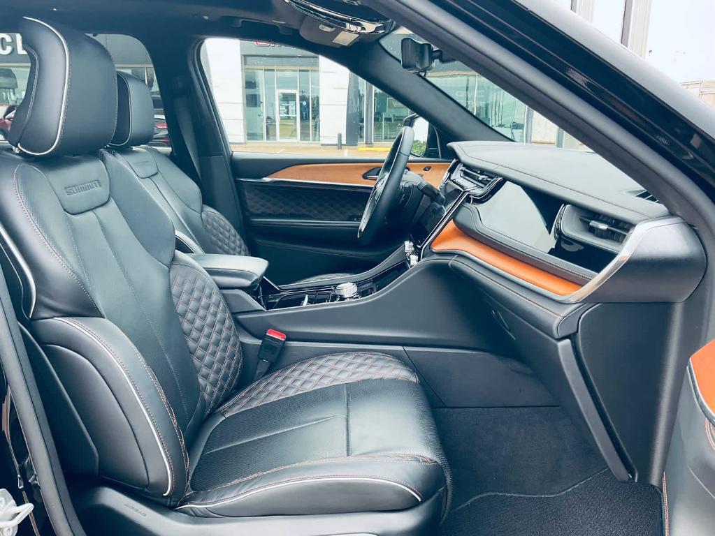 used 2022 Jeep Grand Cherokee L car, priced at $45,650
