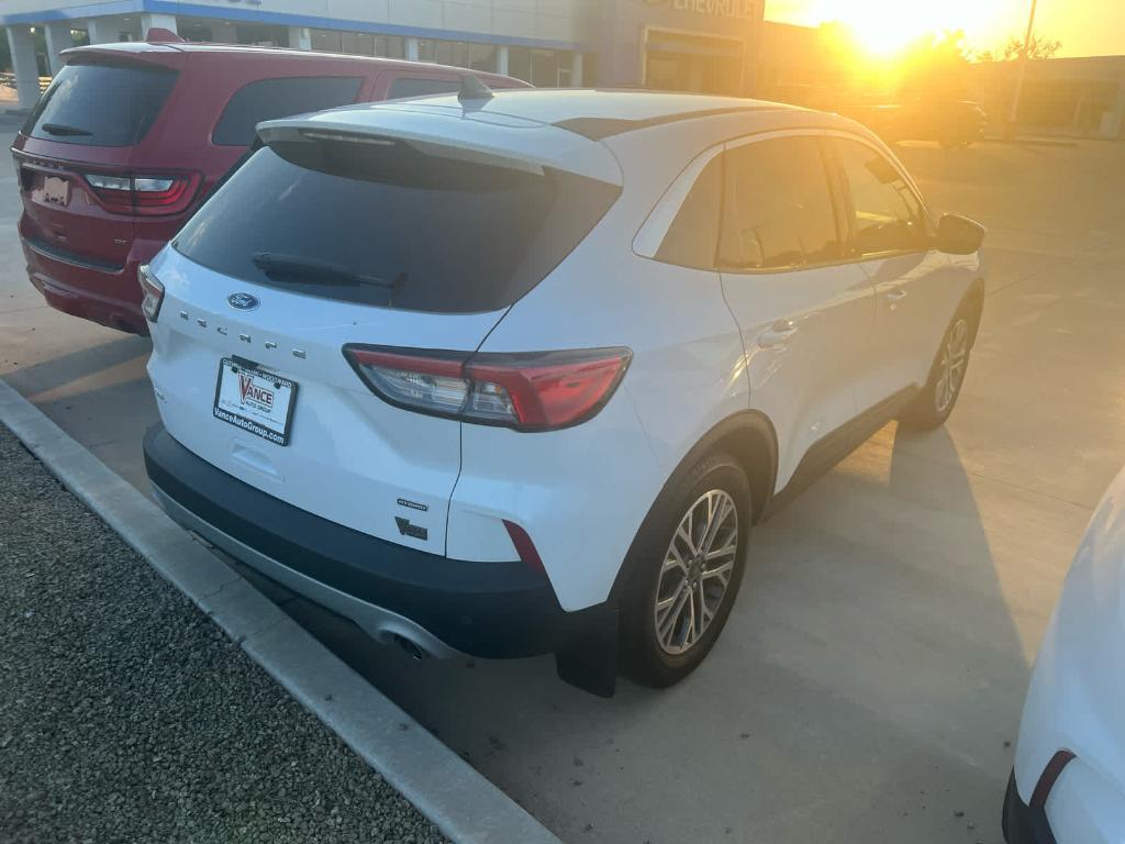 used 2022 Ford Escape car, priced at $15,997
