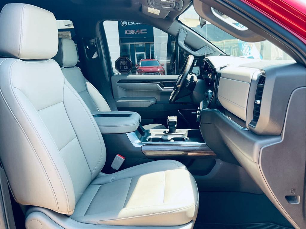 used 2022 Chevrolet Silverado 1500 car, priced at $37,000