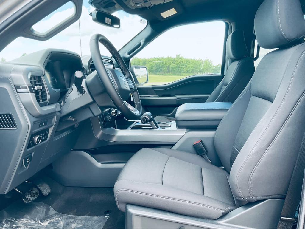 new 2025 Ford F-150 car, priced at $55,333