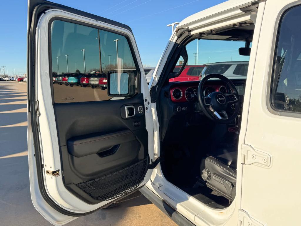 used 2021 Jeep Gladiator car, priced at $26,500