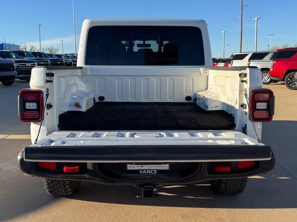 used 2021 Jeep Gladiator car, priced at $26,500