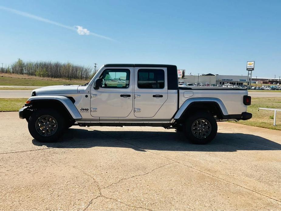 new 2024 Jeep Gladiator car, priced at $49,965