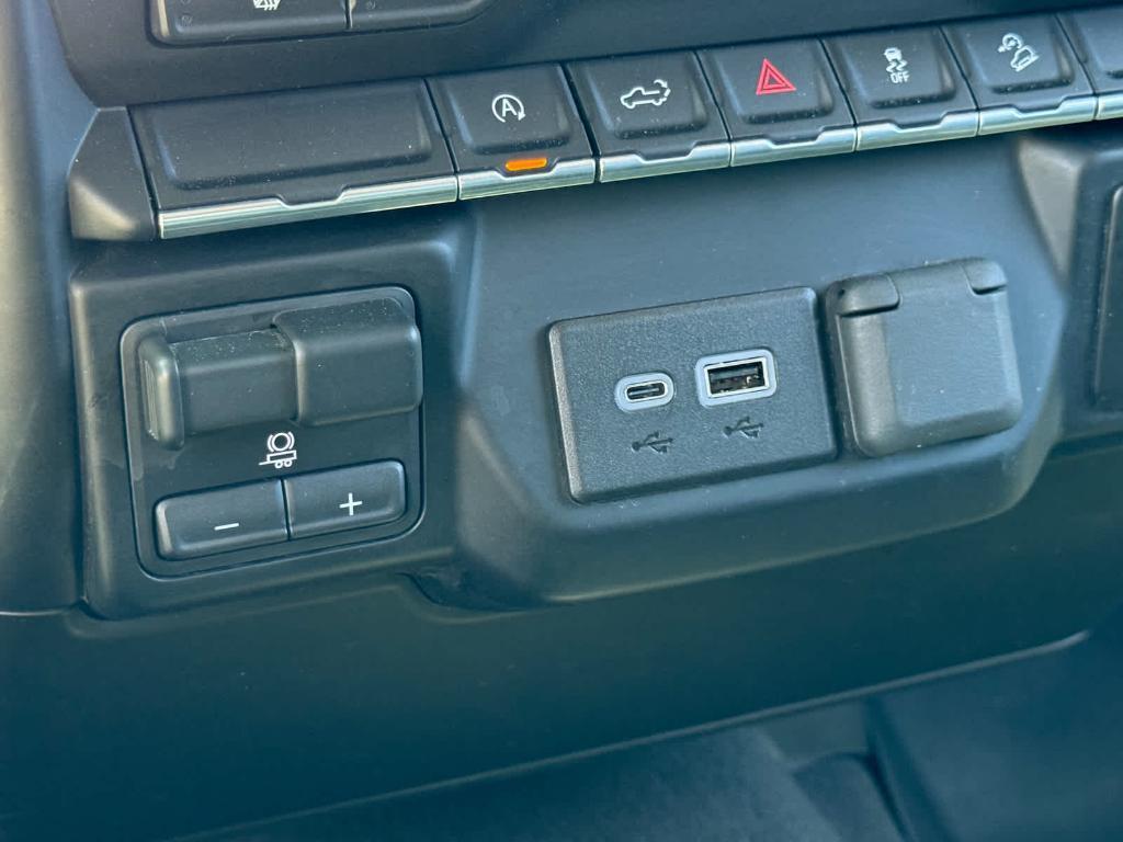 used 2019 Chevrolet Silverado 1500 car, priced at $24,178