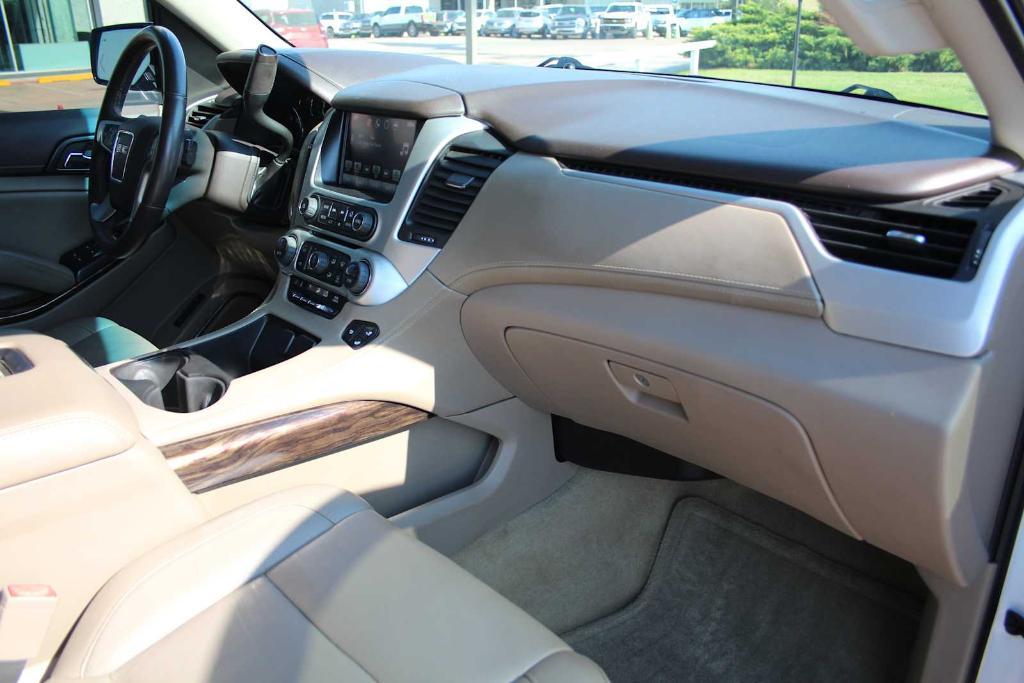 used 2016 GMC Yukon car, priced at $17,850