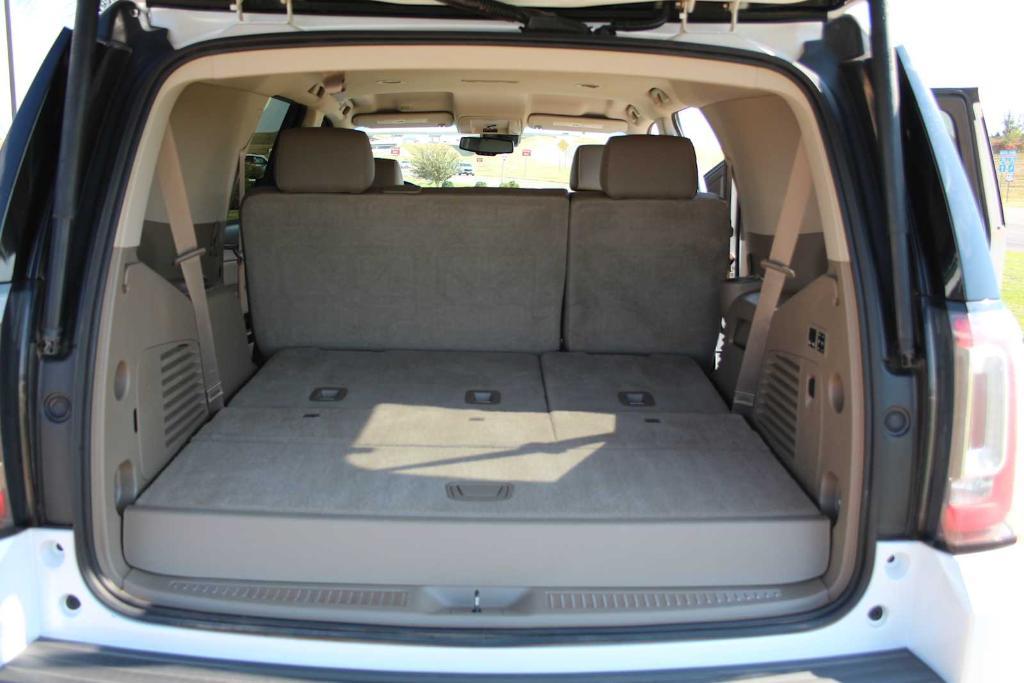used 2016 GMC Yukon car, priced at $17,850