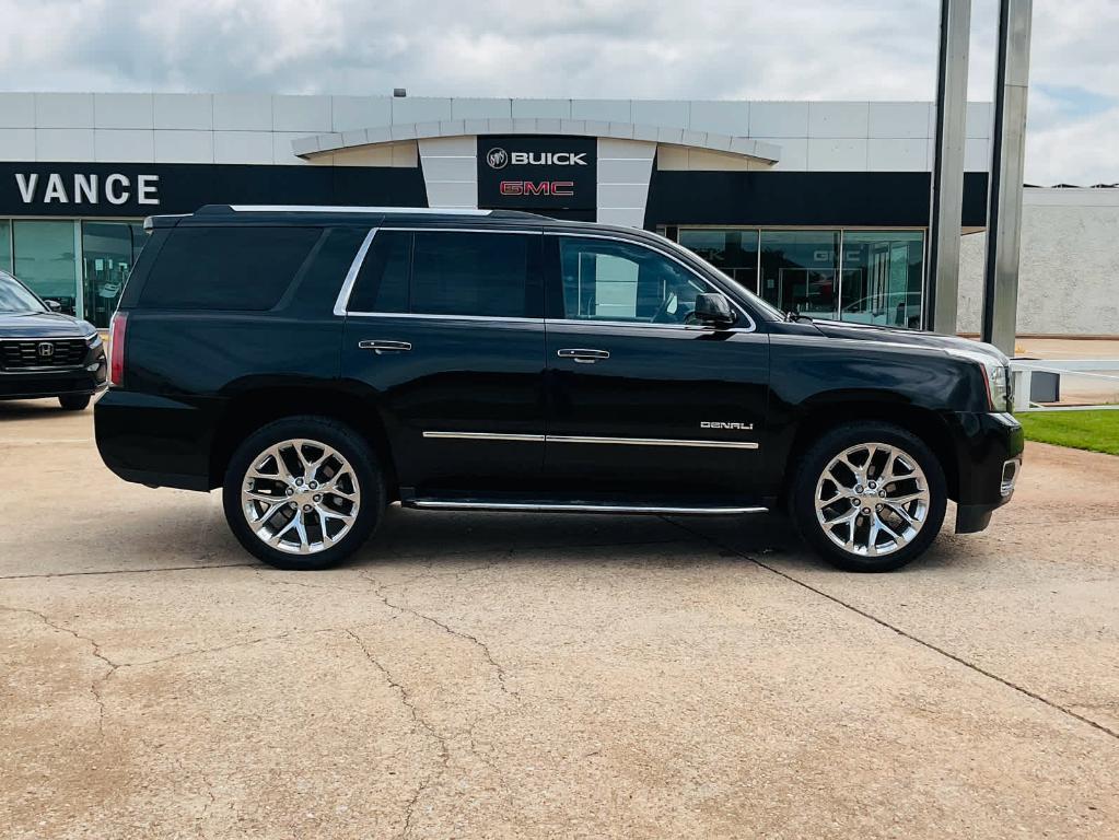 used 2019 GMC Yukon car, priced at $34,000