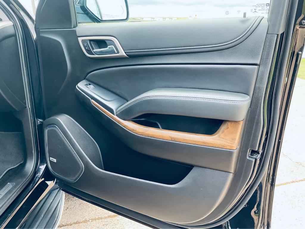 used 2019 GMC Yukon car, priced at $34,000
