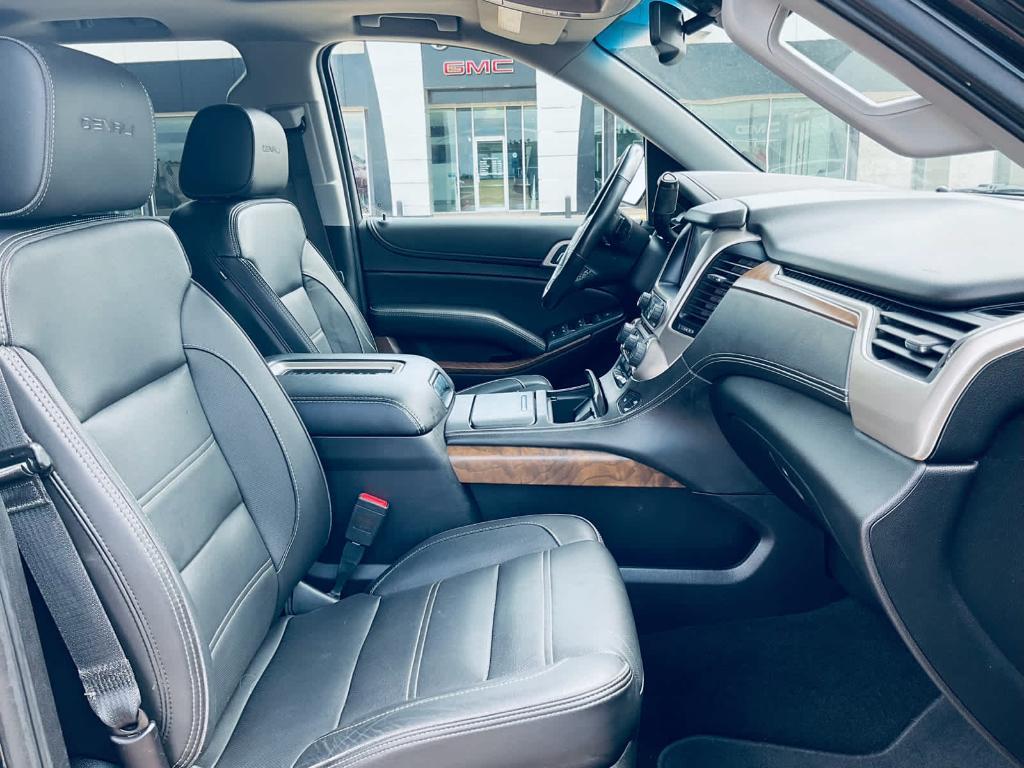 used 2019 GMC Yukon car, priced at $34,000