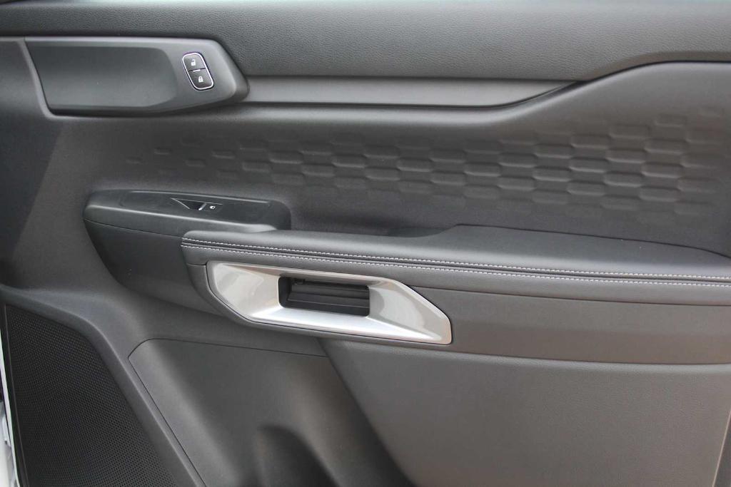 new 2025 Ford Ranger car, priced at $38,430