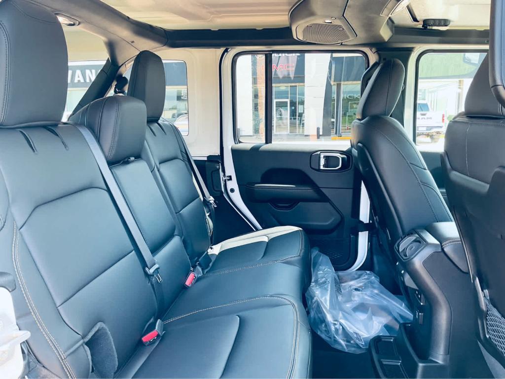 new 2025 Jeep Wrangler car, priced at $49,610
