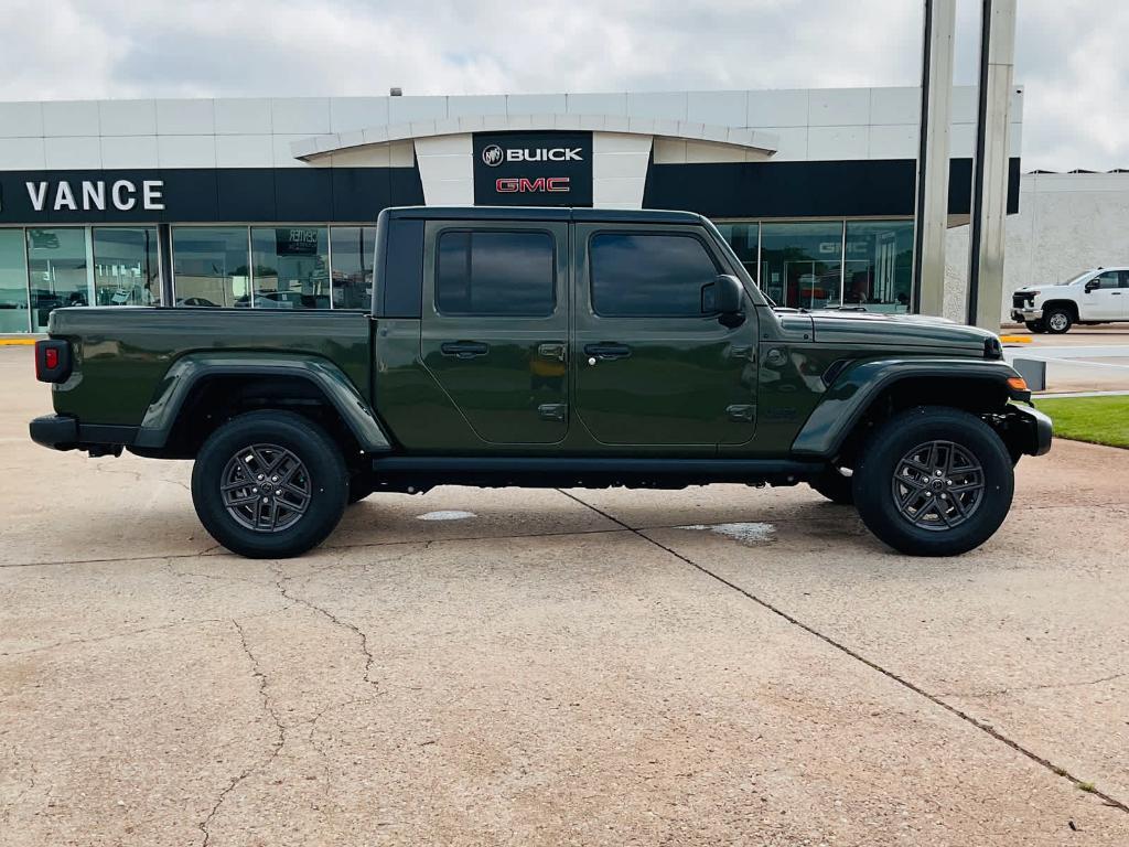 used 2024 Jeep Gladiator car, priced at $40,750