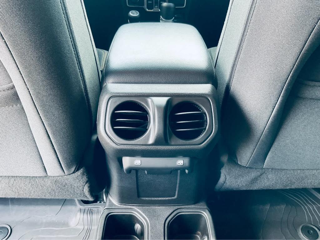 used 2024 Jeep Gladiator car, priced at $40,750