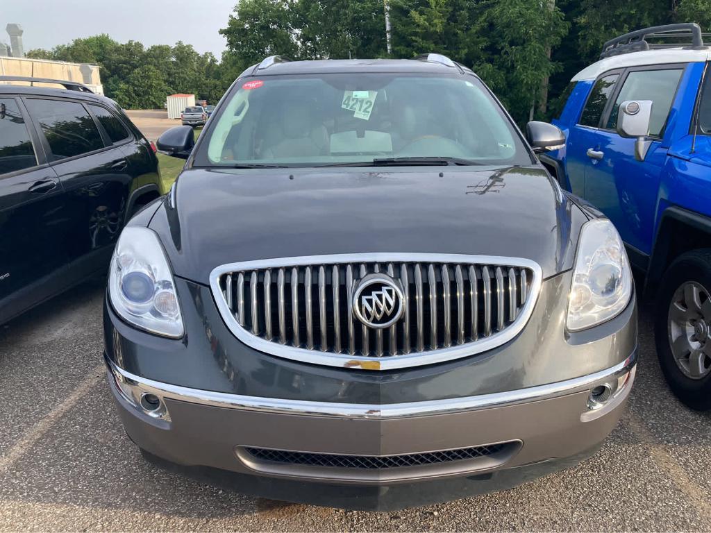 used 2012 Buick Enclave car, priced at $8,000