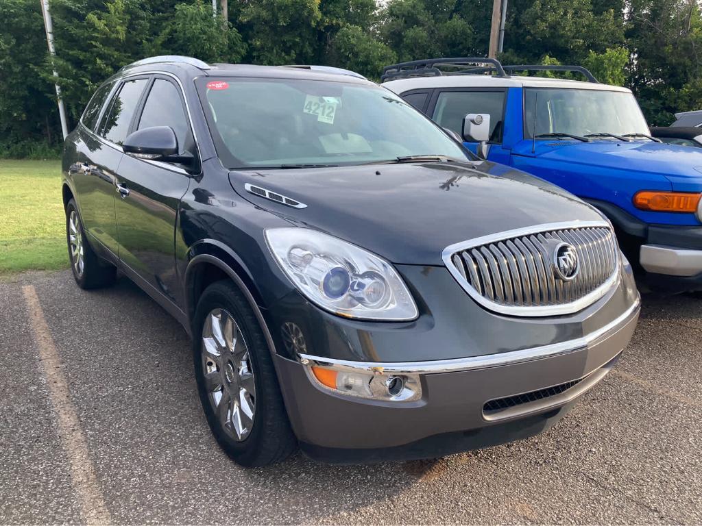 used 2012 Buick Enclave car, priced at $8,000