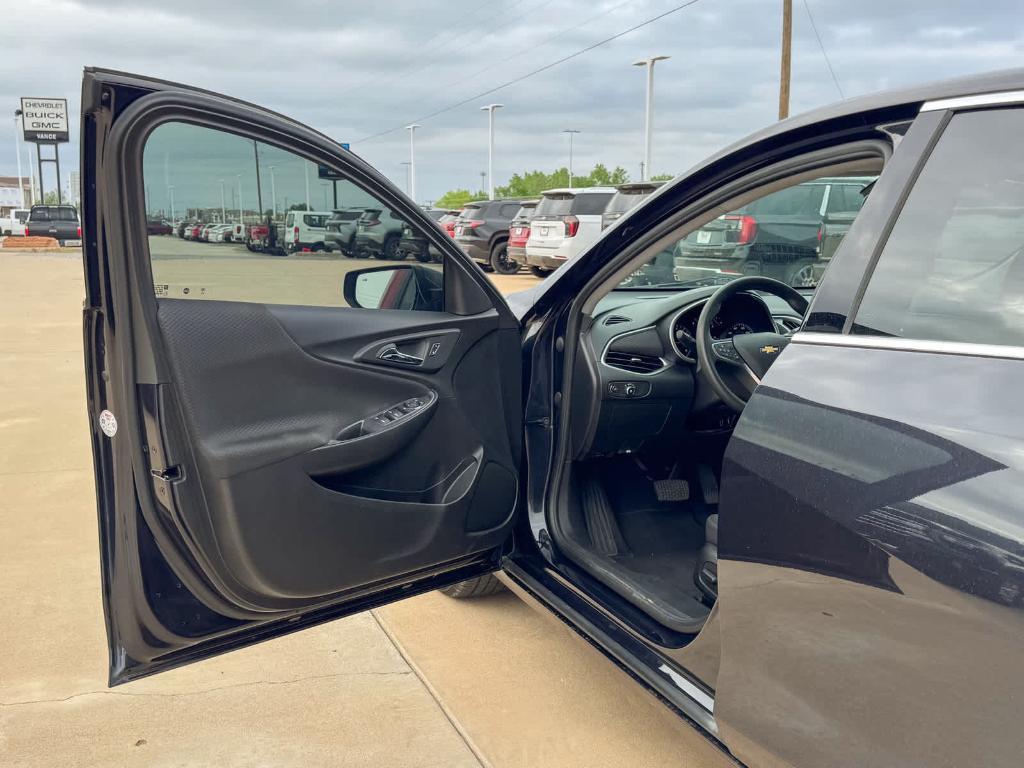 used 2023 Chevrolet Malibu car, priced at $19,623