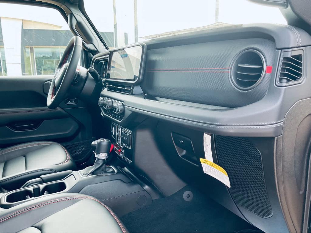 new 2024 Jeep Wrangler car, priced at $61,286