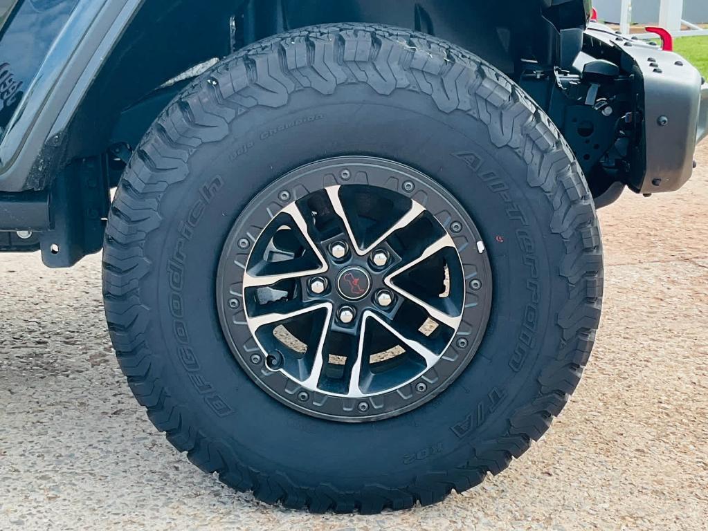 new 2024 Jeep Wrangler car, priced at $61,286