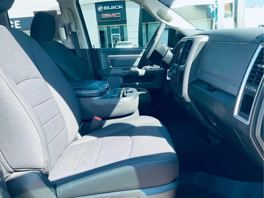 used 2019 Ram 1500 Classic car, priced at $25,000