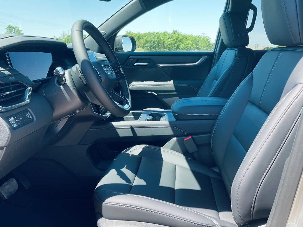 new 2025 GMC Acadia car, priced at $48,825