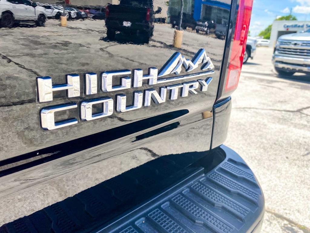 used 2024 Chevrolet Silverado 3500 car, priced at $72,387