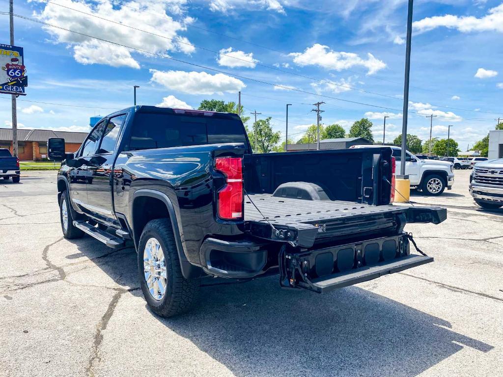 used 2024 Chevrolet Silverado 3500 car, priced at $72,387