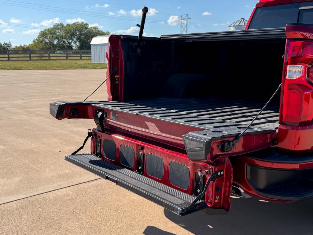 used 2021 Chevrolet Silverado 1500 car, priced at $39,798