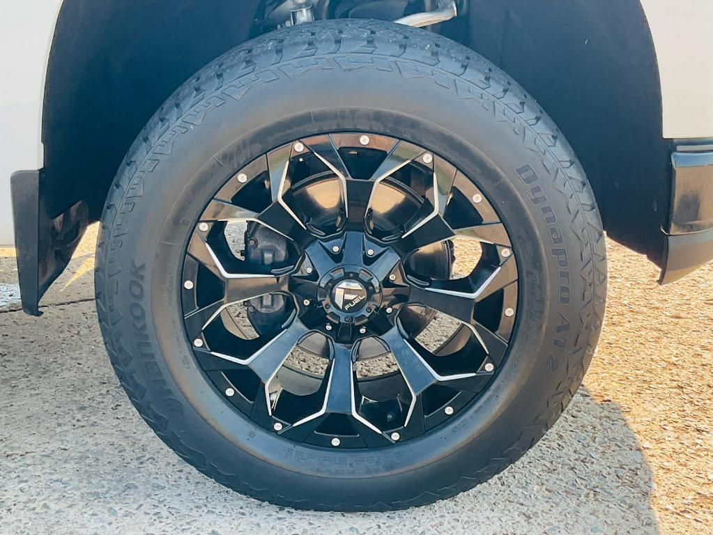 used 2019 Chevrolet Silverado 1500 car, priced at $30,950