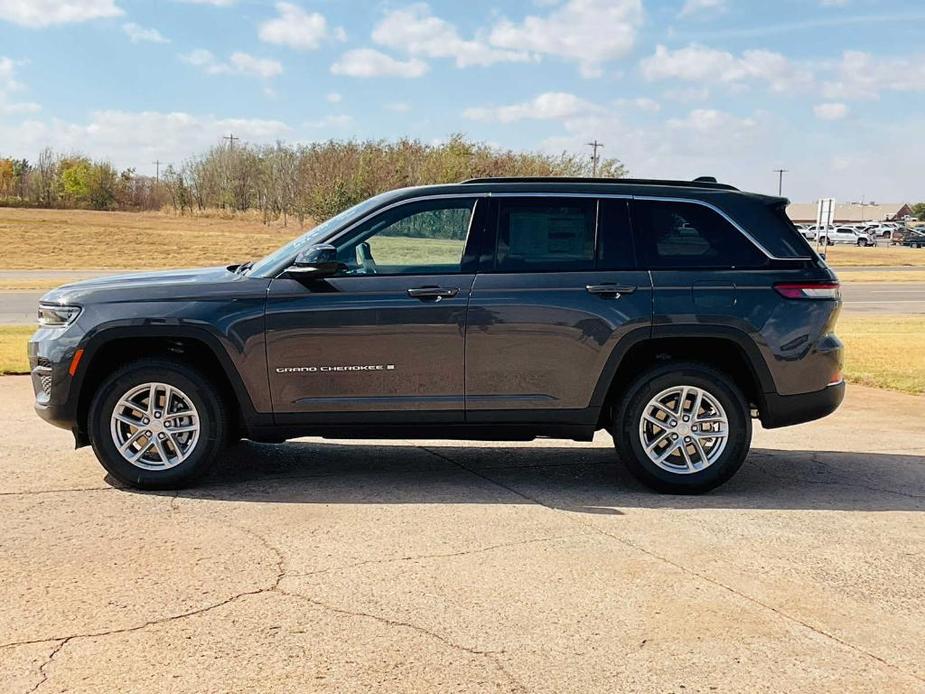 new 2024 Jeep Grand Cherokee car, priced at $39,970