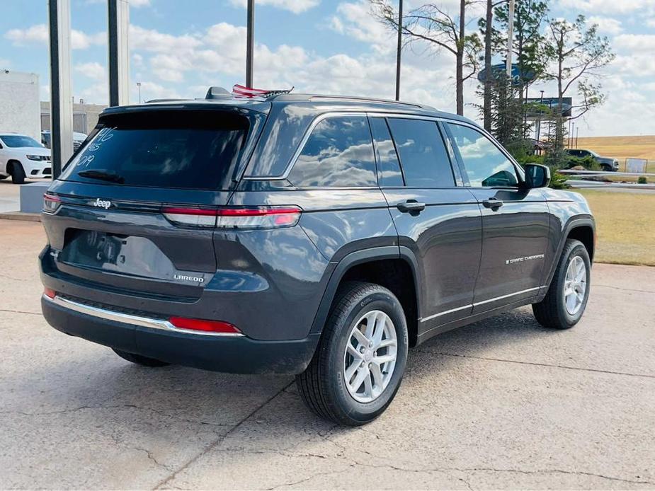 new 2024 Jeep Grand Cherokee car, priced at $39,970