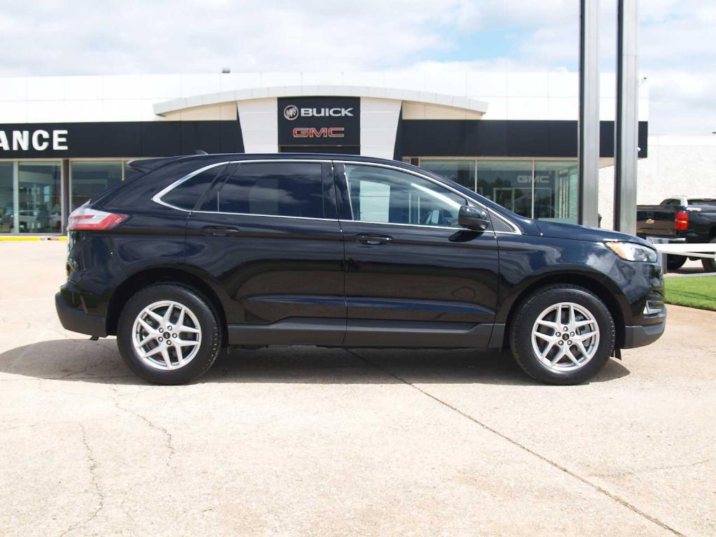 used 2024 Ford Edge car, priced at $29,500