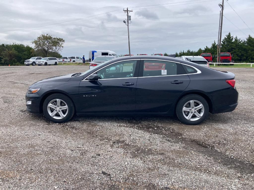 used 2023 Chevrolet Malibu car, priced at $17,000