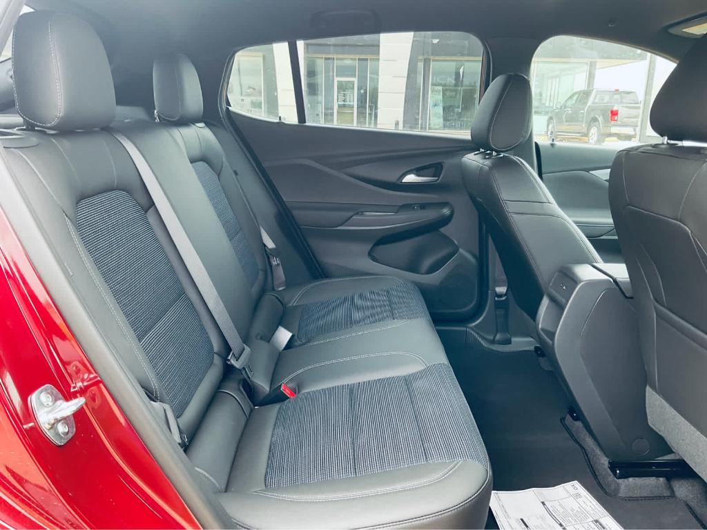 new 2025 Buick Envista car, priced at $24,885