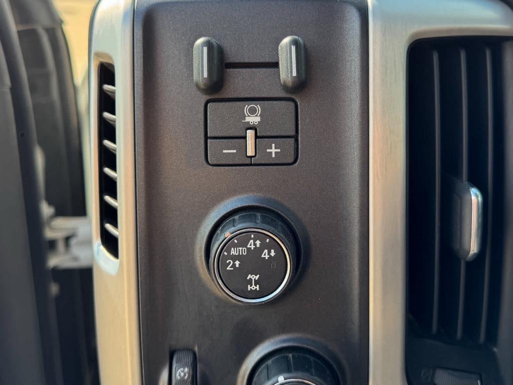 used 2015 GMC Sierra 1500 car, priced at $23,136