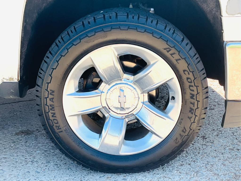 used 2014 Chevrolet Silverado 1500 car, priced at $17,995