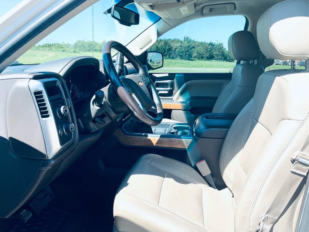 used 2014 Chevrolet Silverado 1500 car, priced at $17,995
