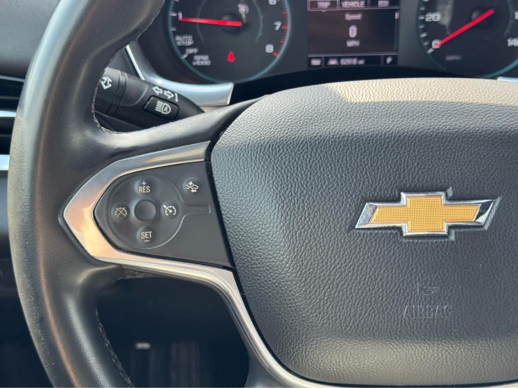 used 2023 Chevrolet Traverse car, priced at $27,690