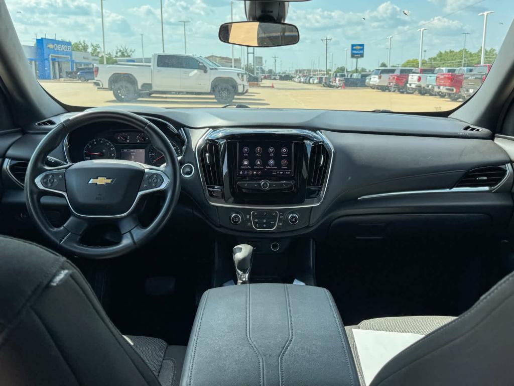 used 2023 Chevrolet Traverse car, priced at $27,690