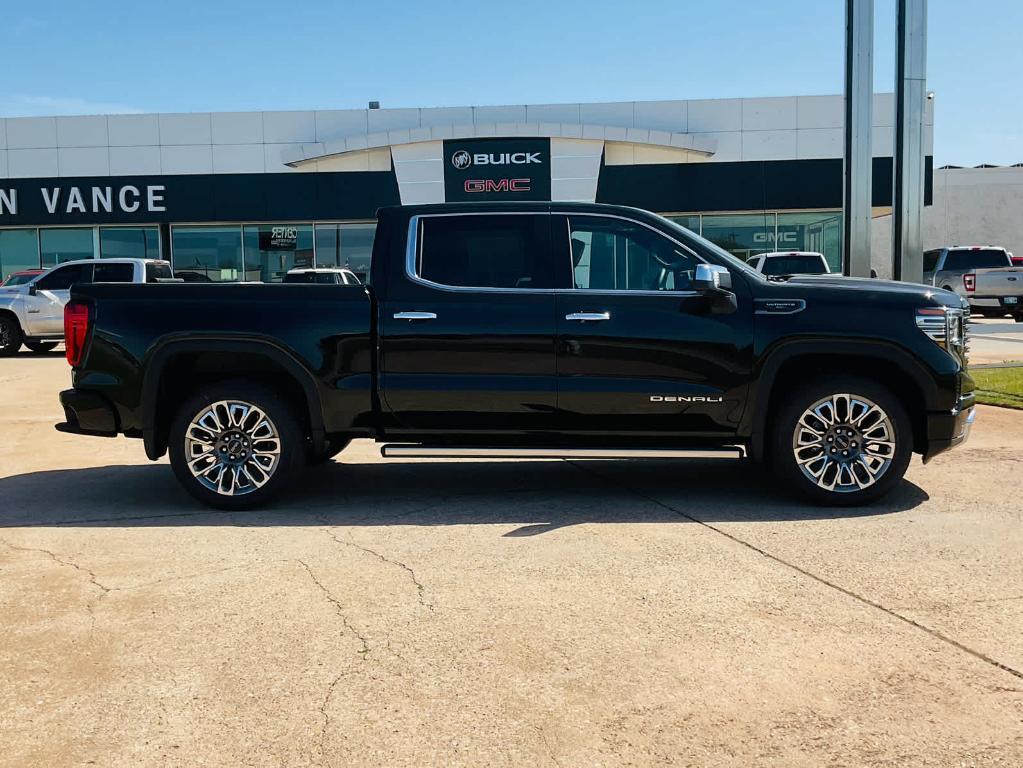 new 2025 GMC Sierra 1500 car, priced at $76,555