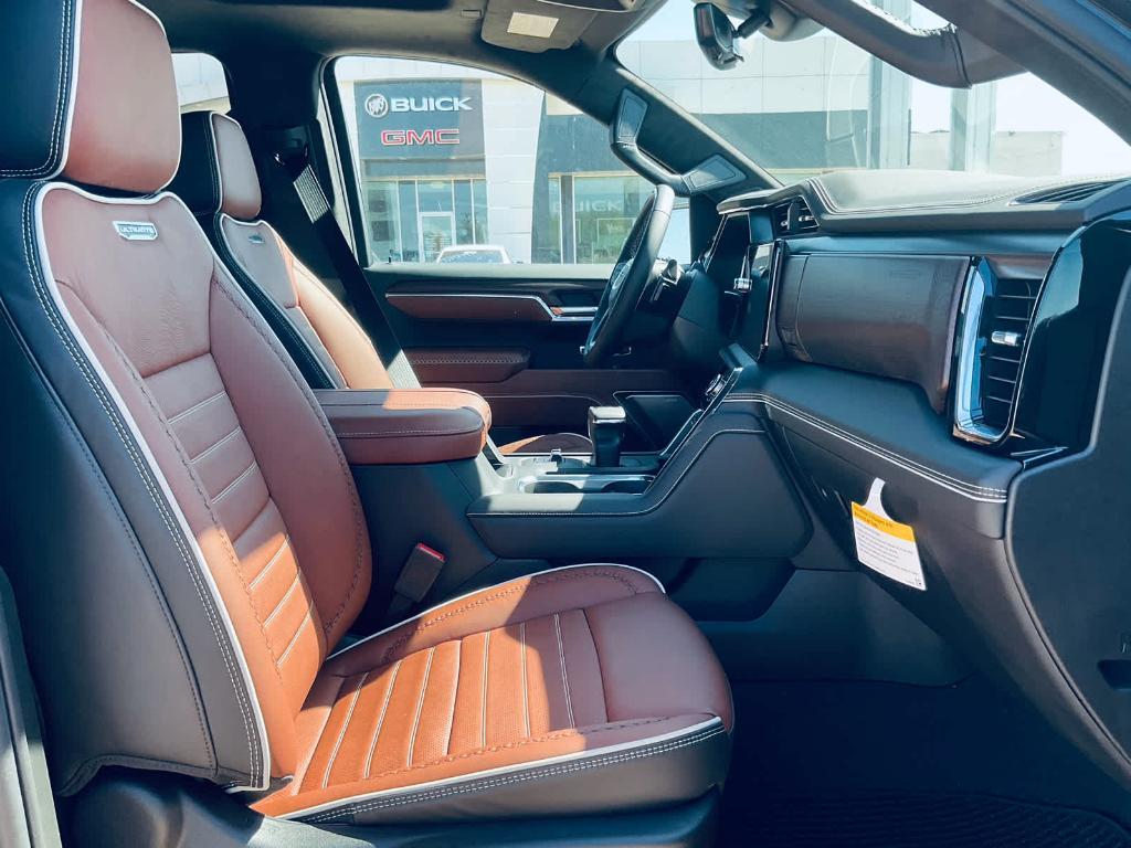 new 2025 GMC Sierra 1500 car, priced at $76,555