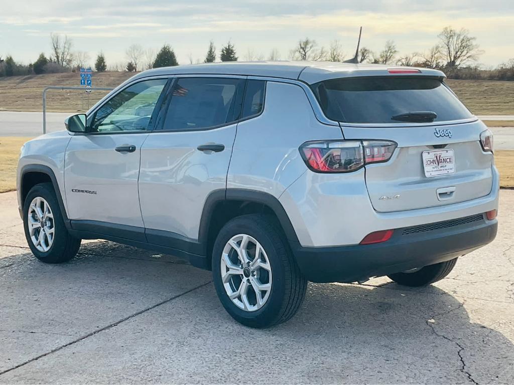 new 2025 Jeep Compass car, priced at $28,090