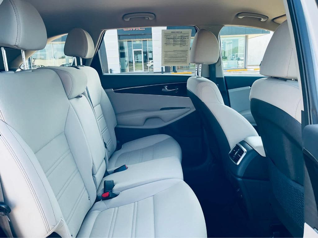 used 2020 Kia Sorento car, priced at $20,000
