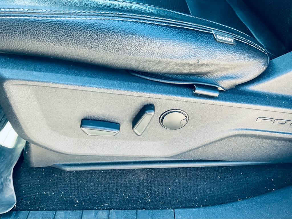 used 2022 Ford F-150 car, priced at $31,500